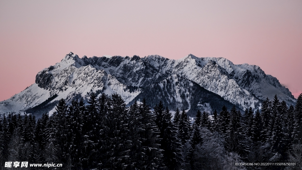 雪山之巅