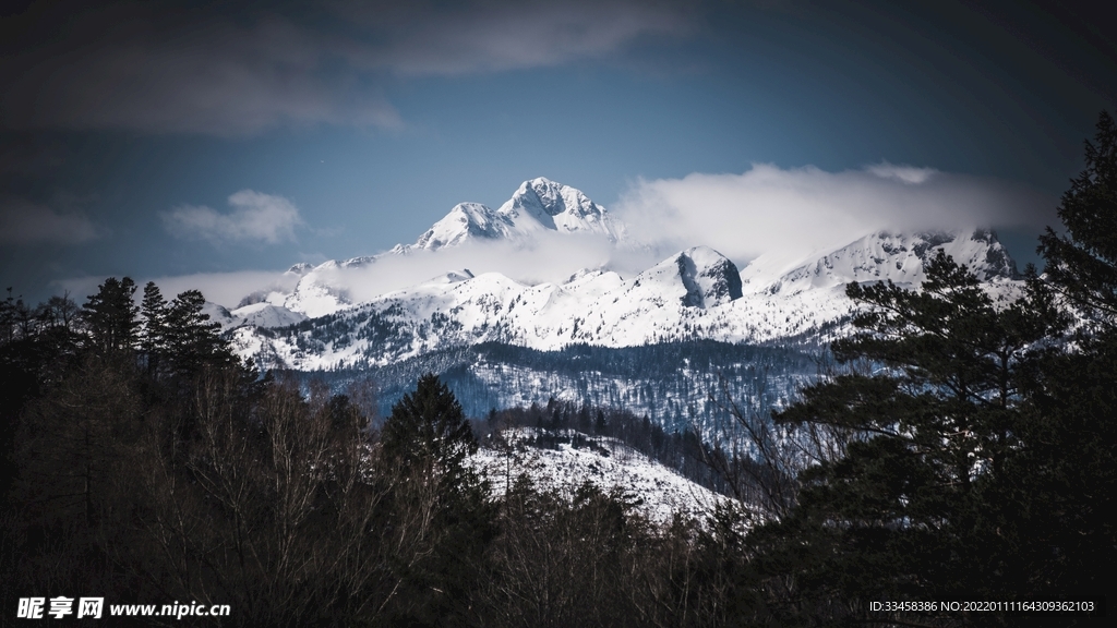 雪山壁纸
