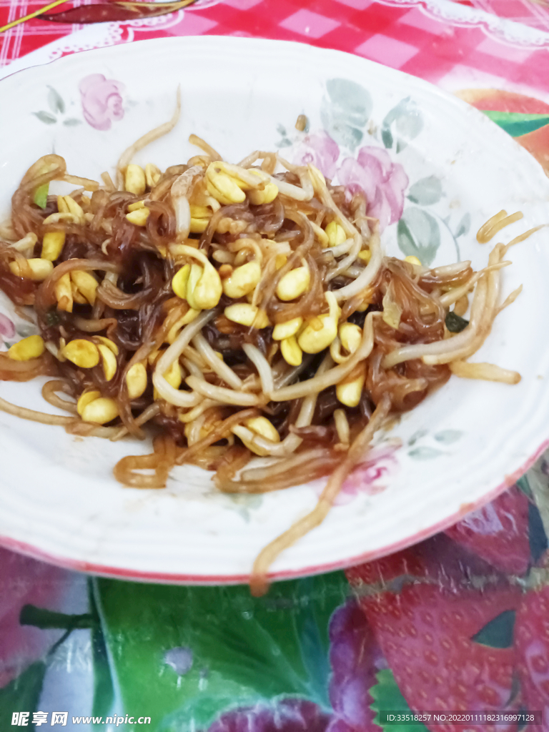 炒豆芽