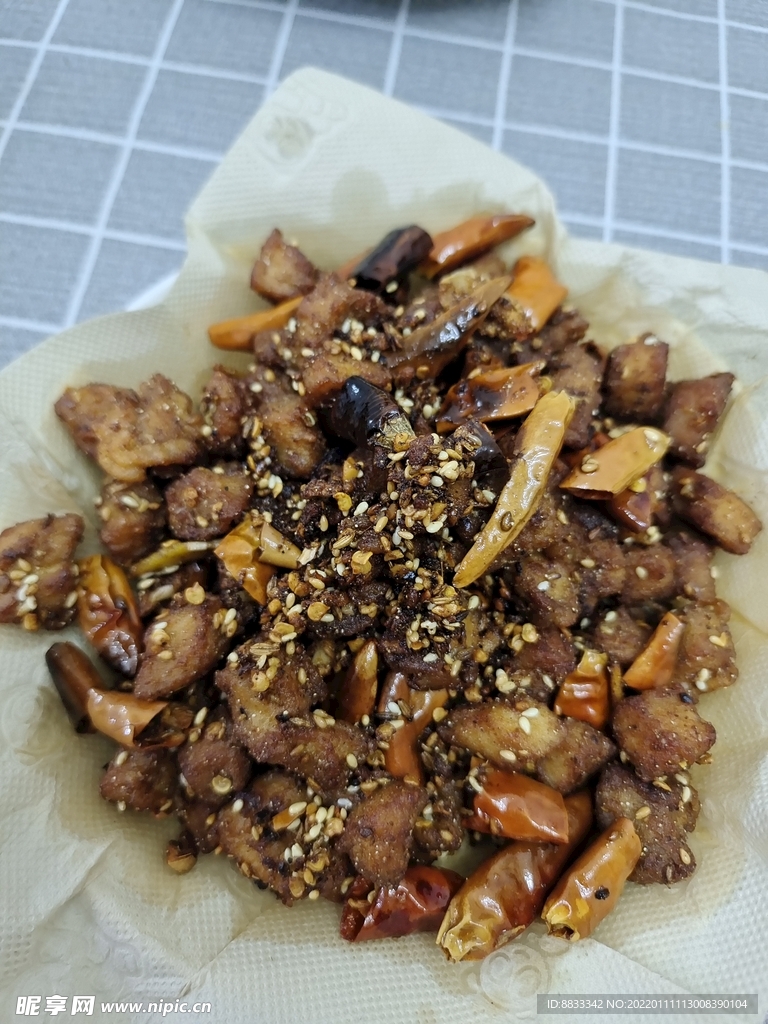 五香猪肉粒