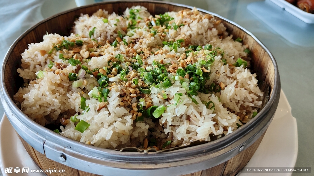 粤菜糯米骨