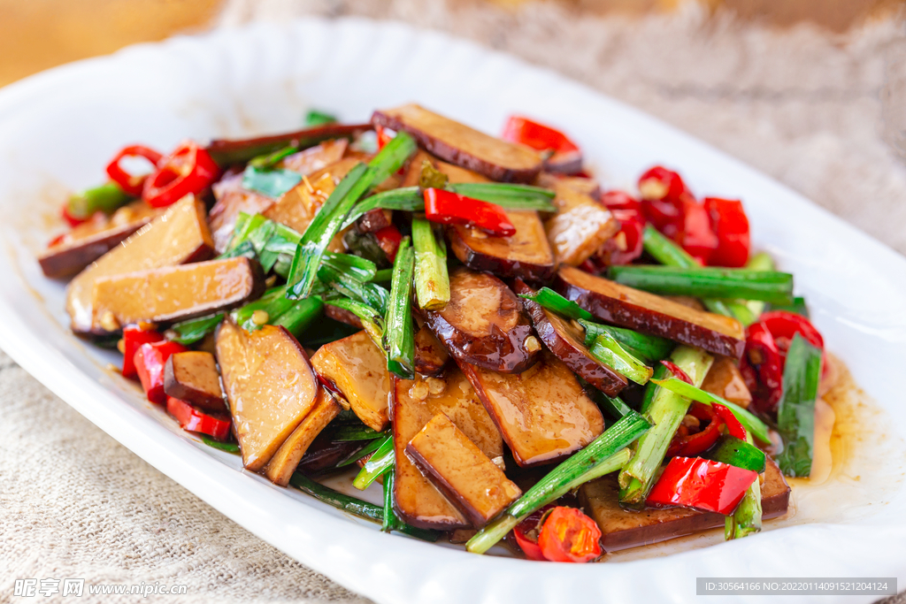 彩椒炒豆干美食食材背景素材