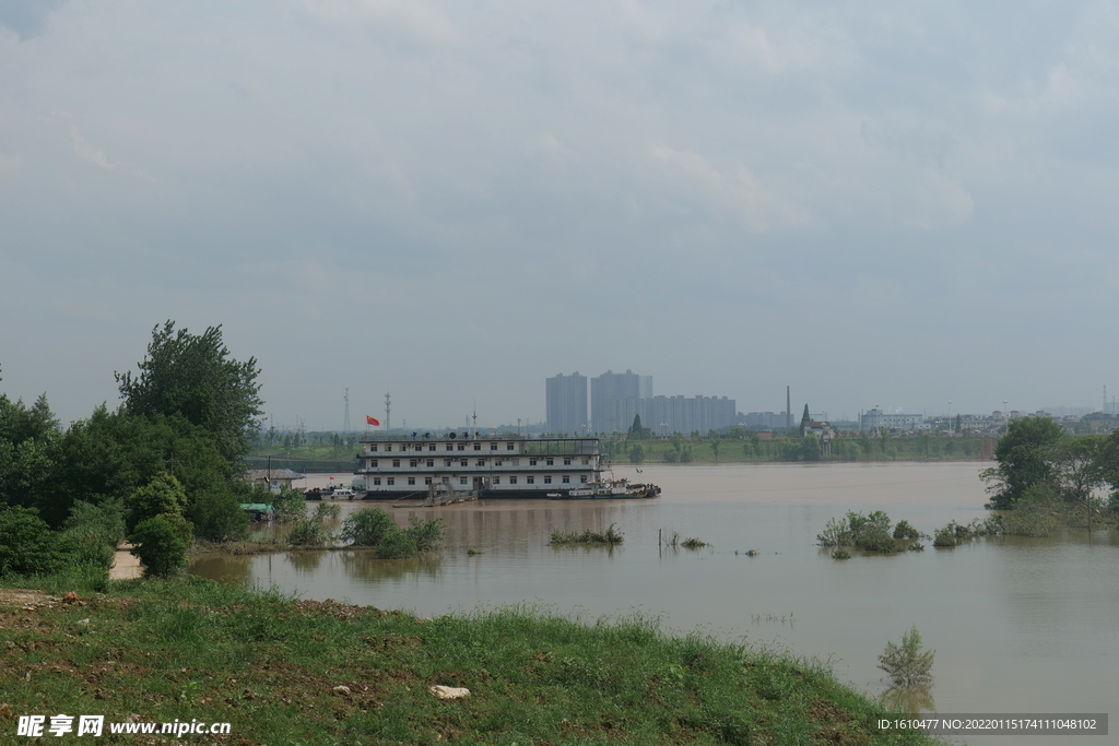 大船洪水