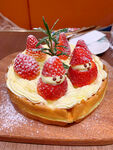 草莓蛋糕  雪人蛋糕