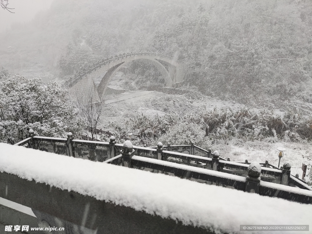 风雪桥