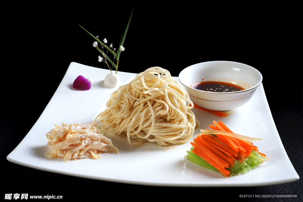 鸡丝干捞面