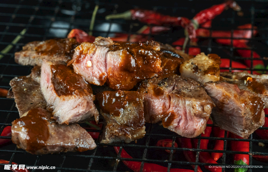 烤肉羊排牛排肉排烧烤