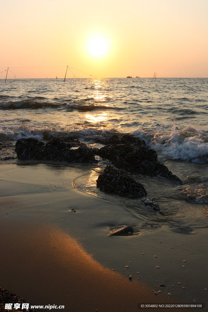 涠洲岛海岸夕阳