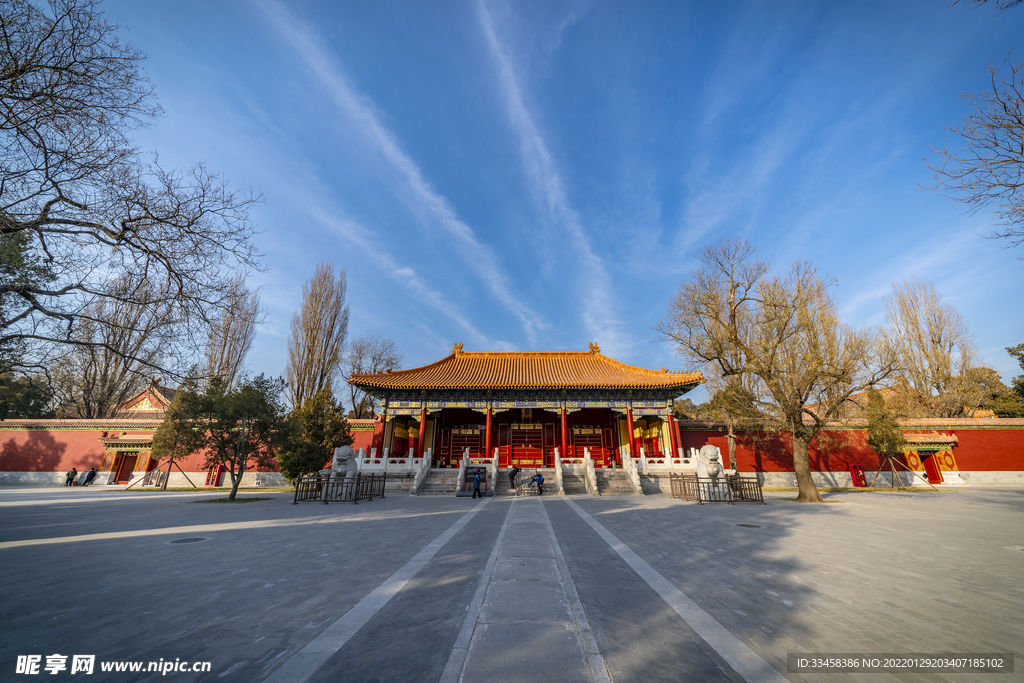 北京景山公园寿皇殿