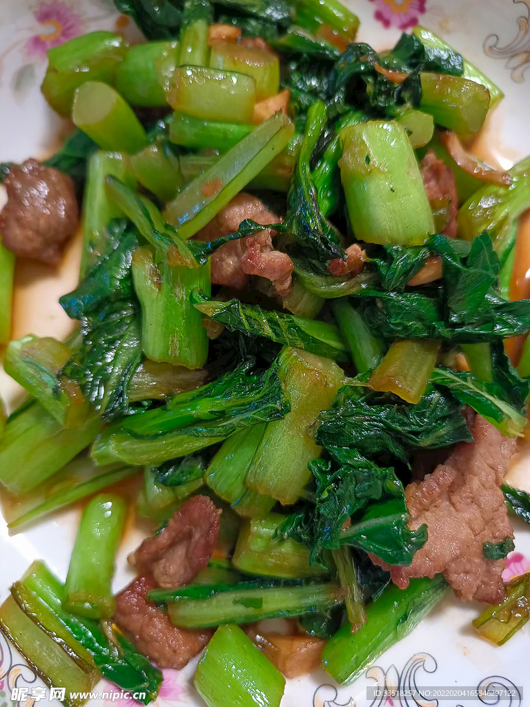 芹菜炒肉