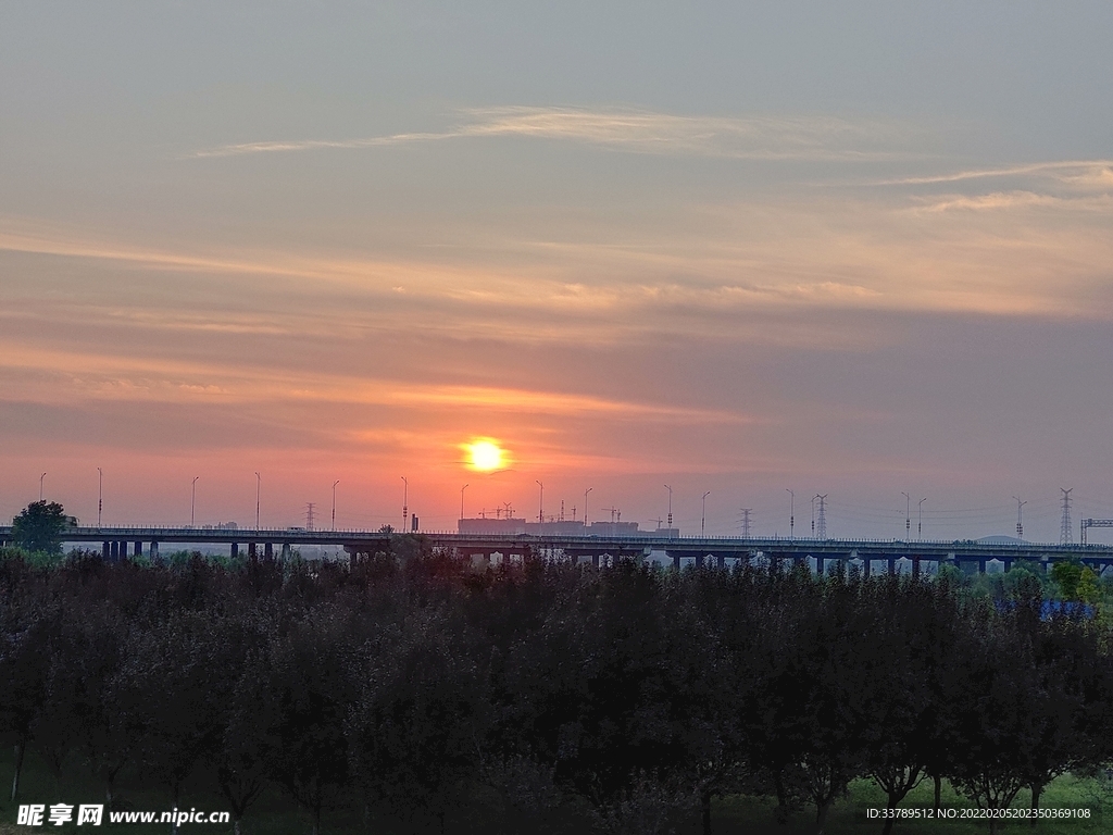 夕阳落日落黄昏桥晚霞火烧云傍晚