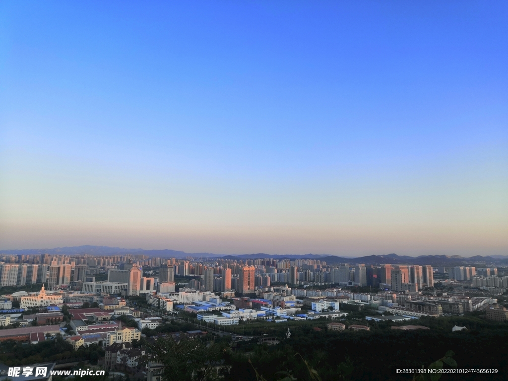 鸟瞰城市