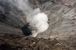 布罗莫火山