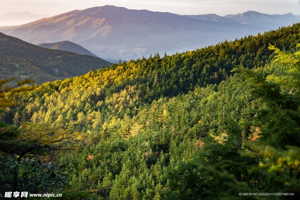 群山