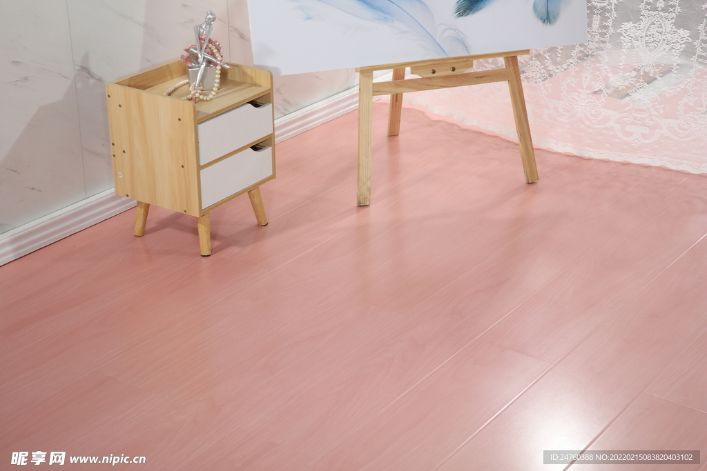 粉红强化复合地板
