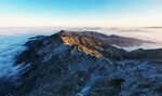雪山云海