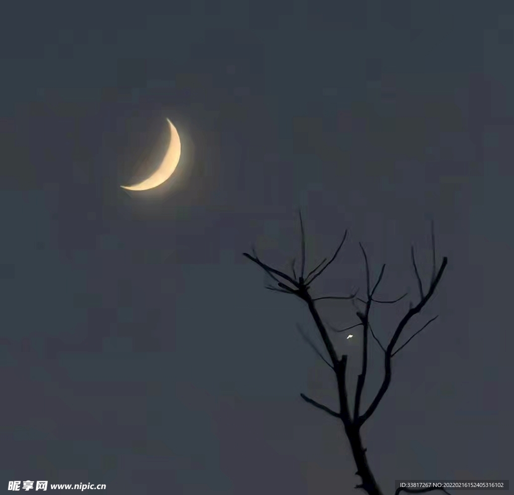 月