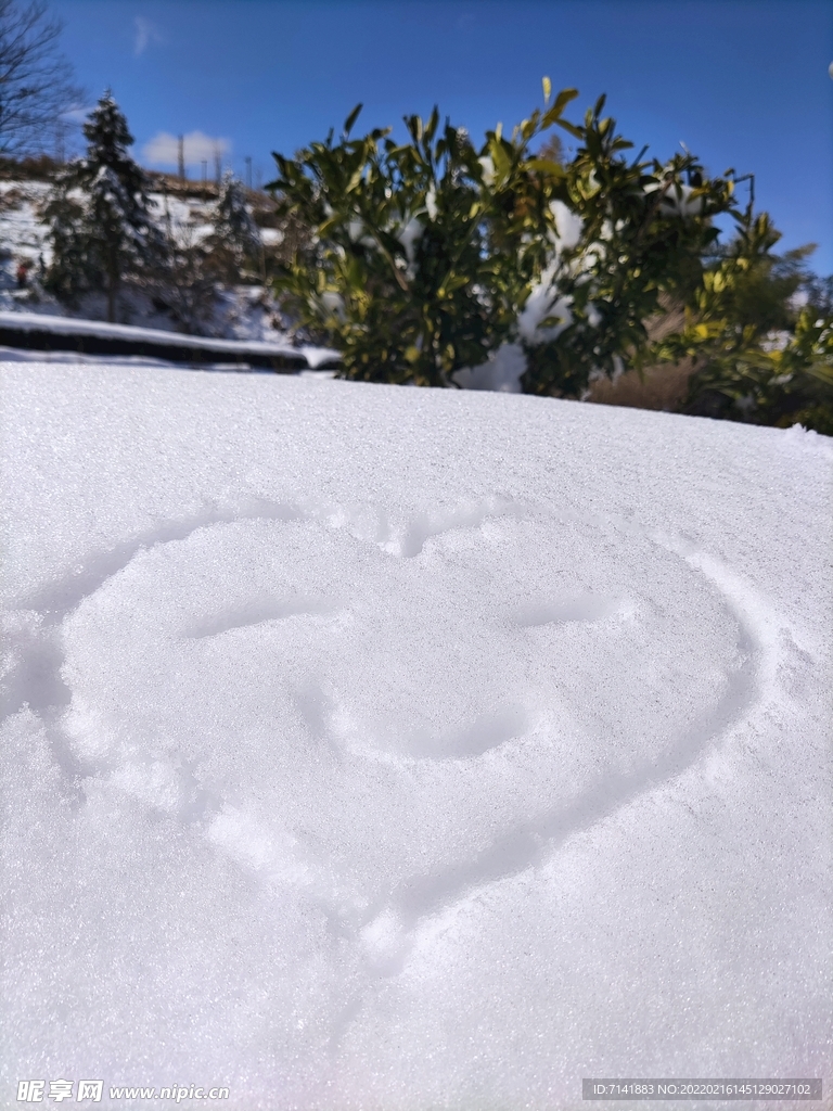 农村雪景