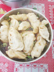 酸汤饺子