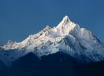 雪山风景图