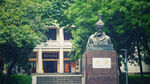屈原像