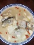 鱼头豆腐汤