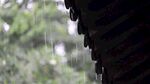 下雨屋檐