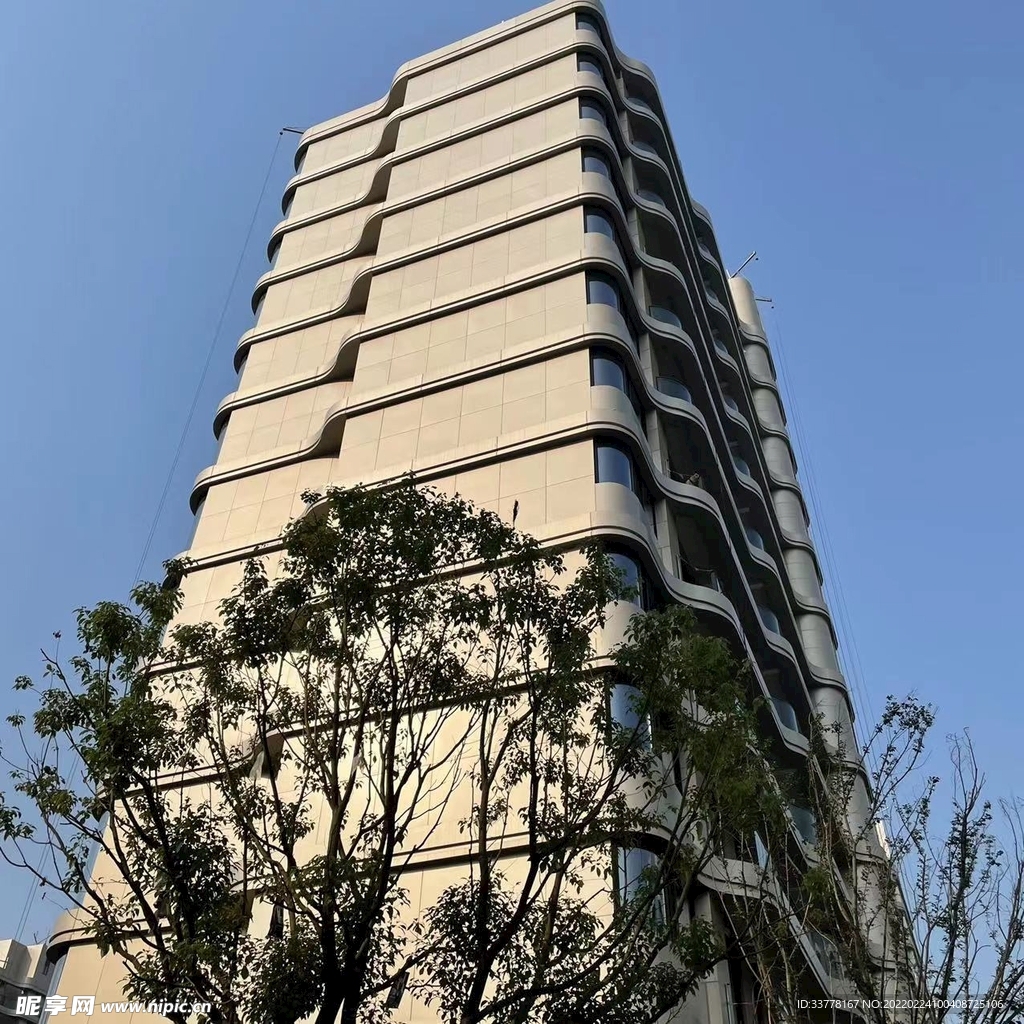 建筑 玻璃 幕墙 外墙蓝天