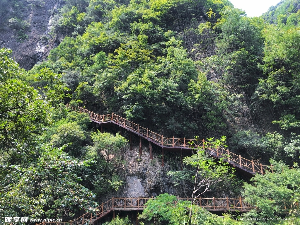 名山大山山脉