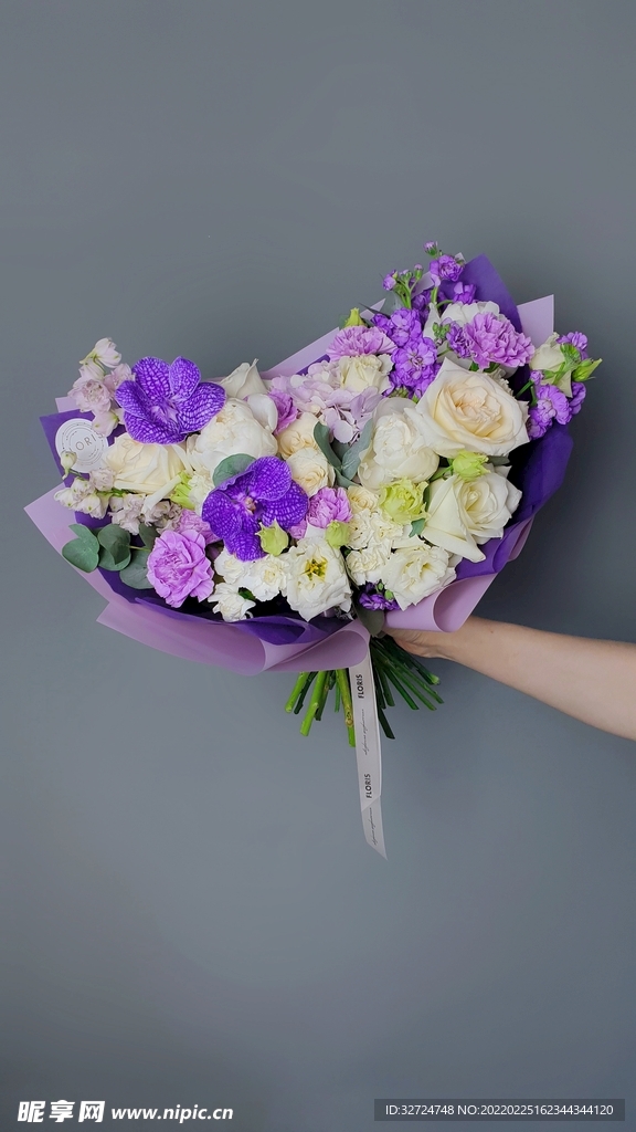 手捧花
