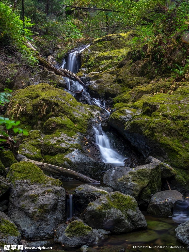 小河 小溪 流水 岩石 鹅卵石