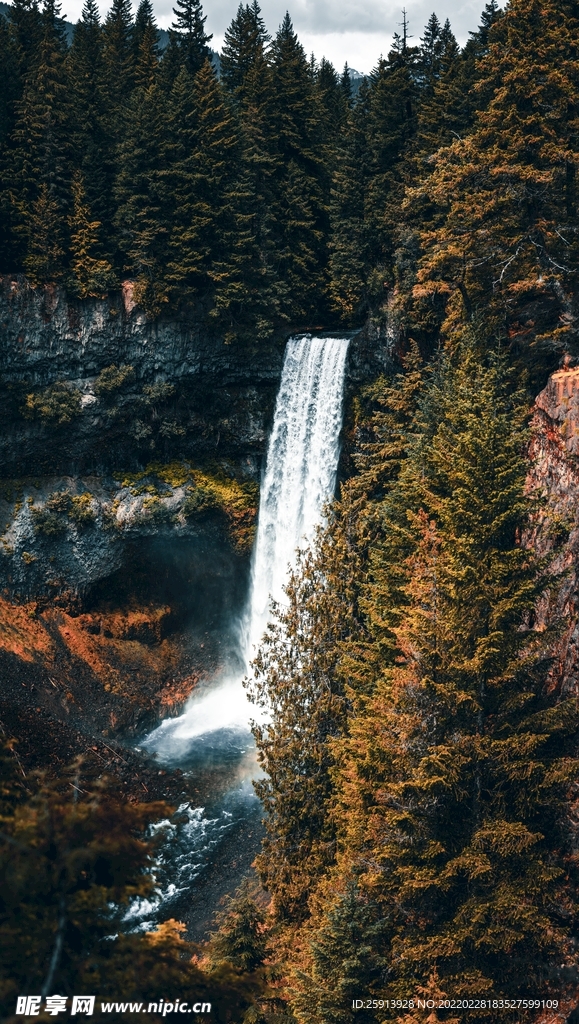 小河 小溪 流水 岩石 鹅卵石