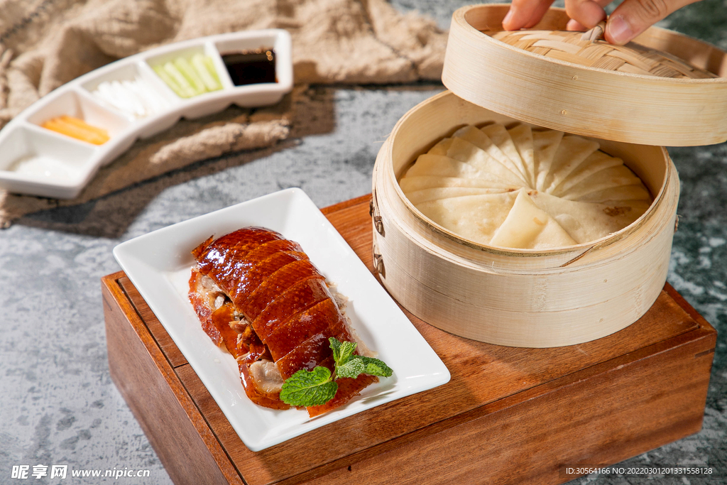 北京烤鸭美食