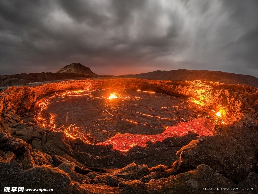 实拍冰岛火山岩浆流动_1920X1080_高清视频素材下载(编号:6633793)_实拍视频_光厂(VJ师网) www.vjshi.com