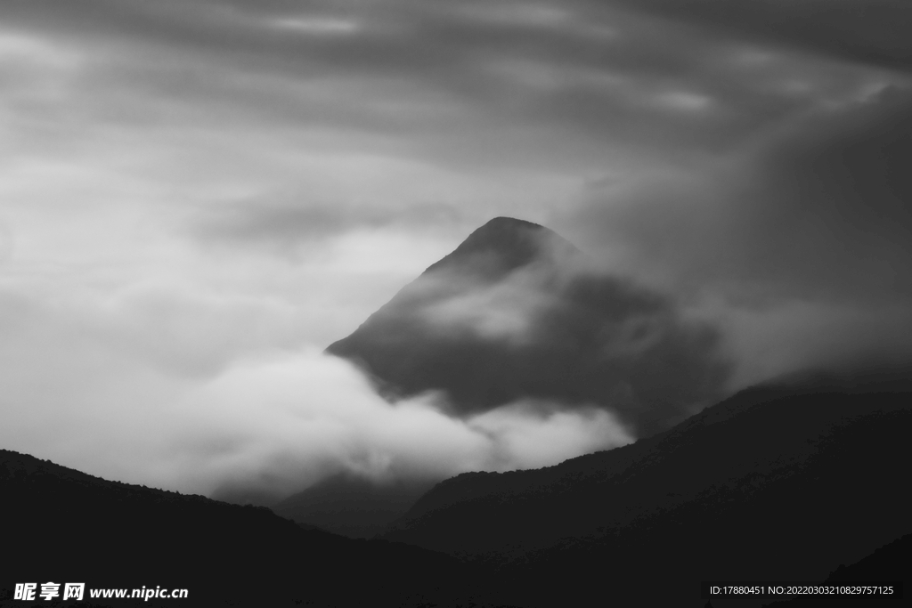 山脉