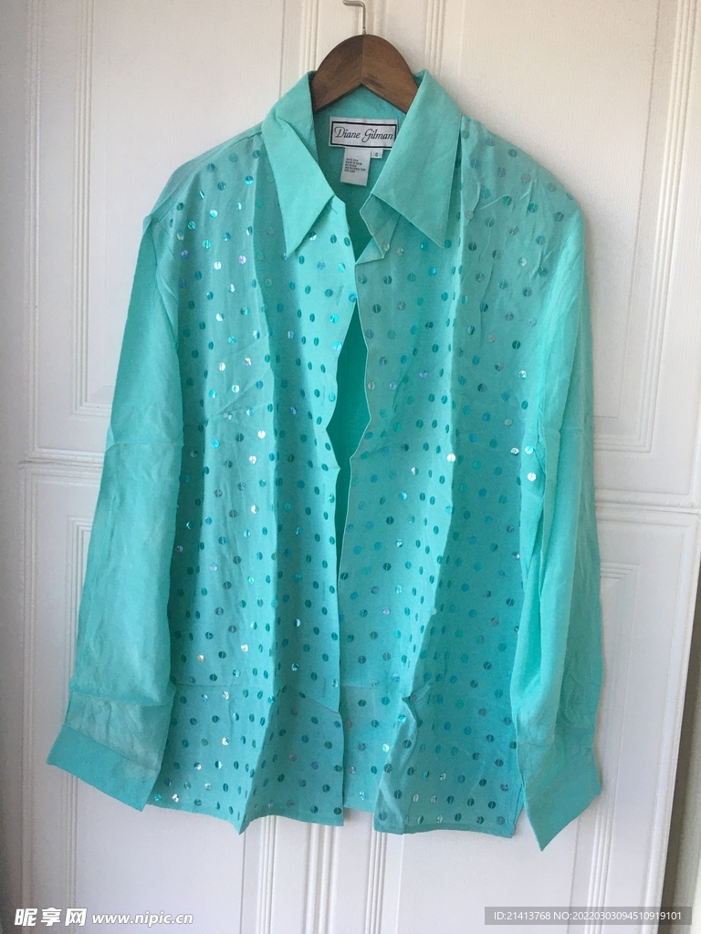 女人夏日服装