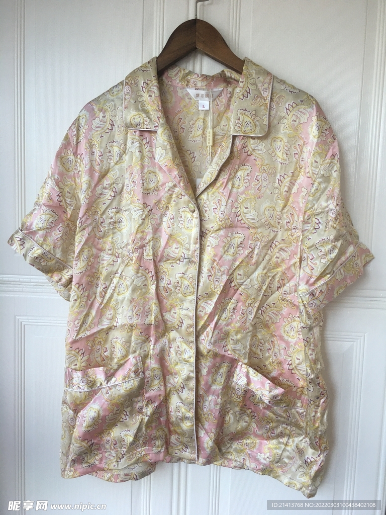 睡衣服装套装 