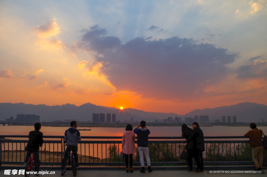 夕阳落日