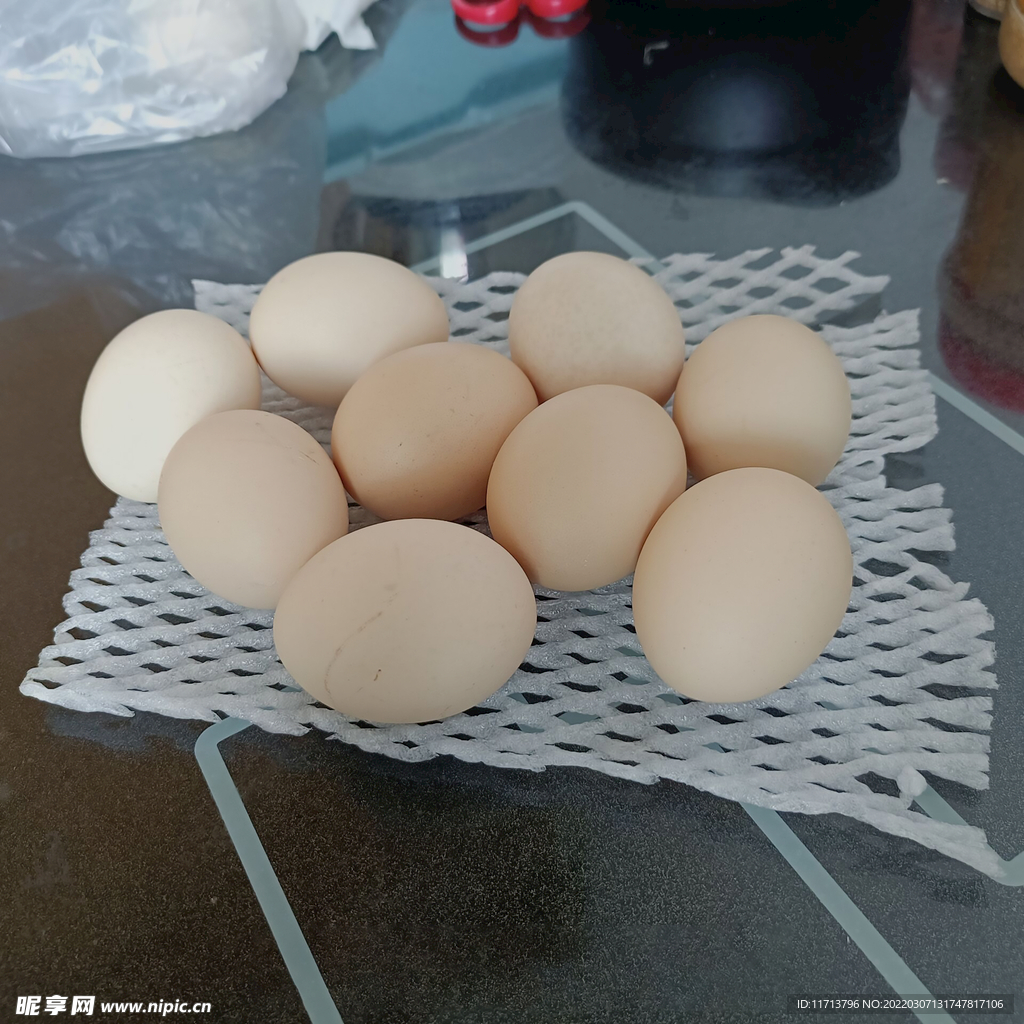 鲜鸡蛋