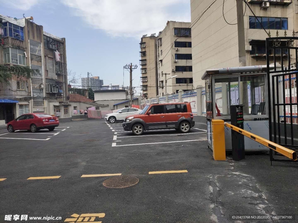 老旧生活小区