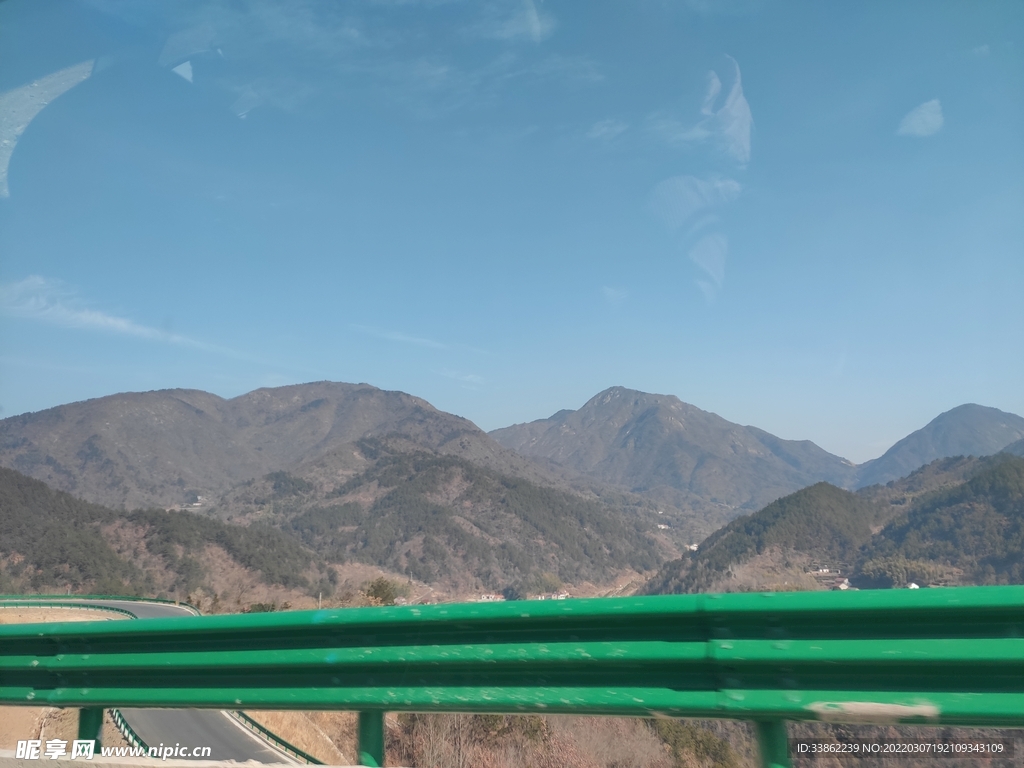山
