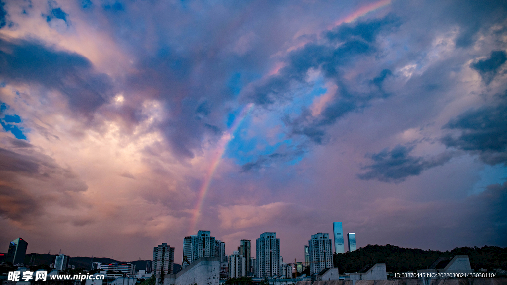 彩虹天空