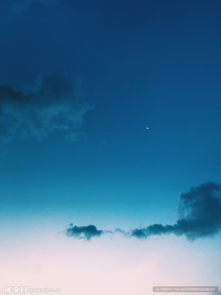 天空