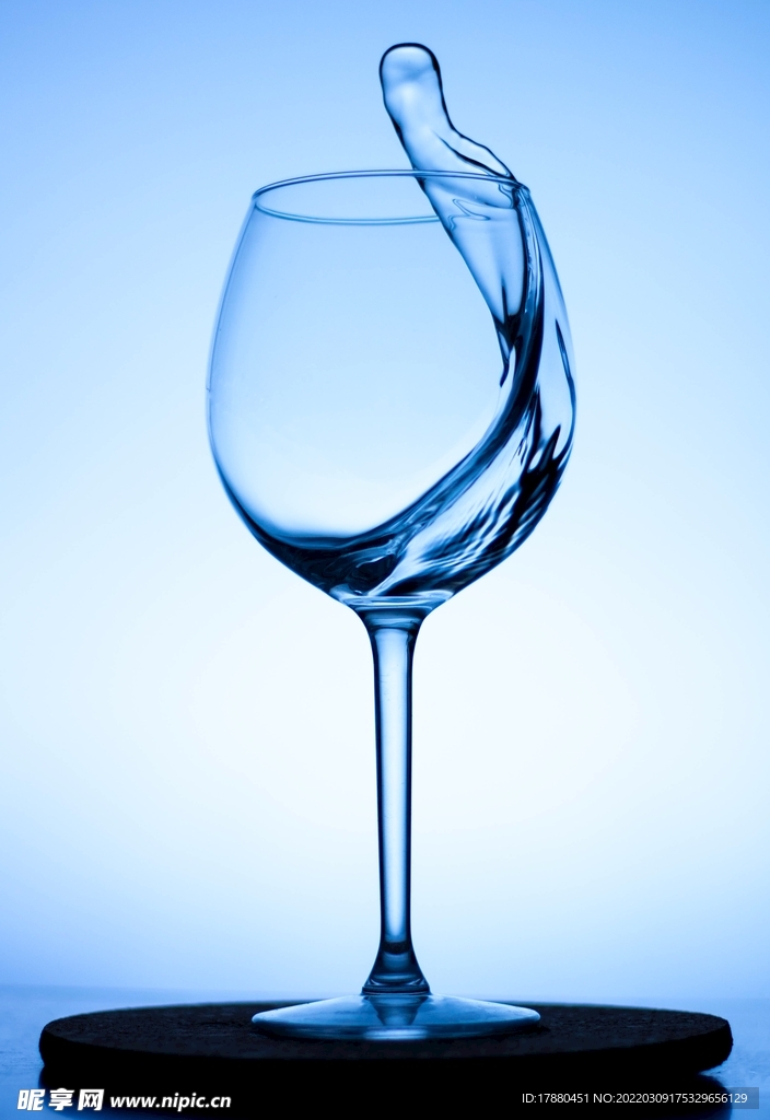 酒杯