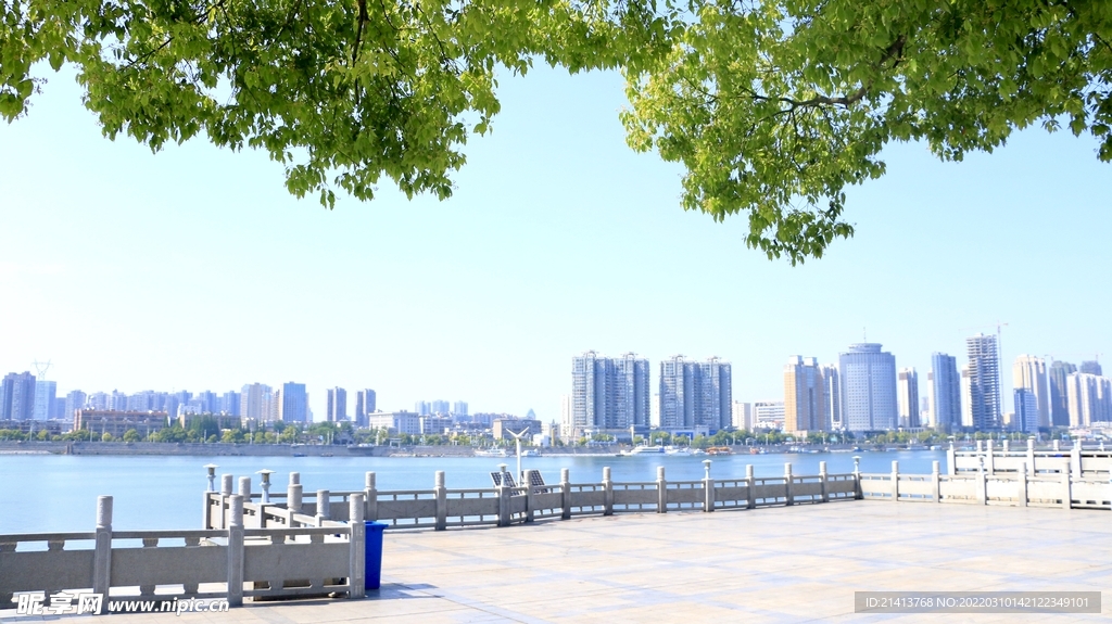城市高楼建筑 