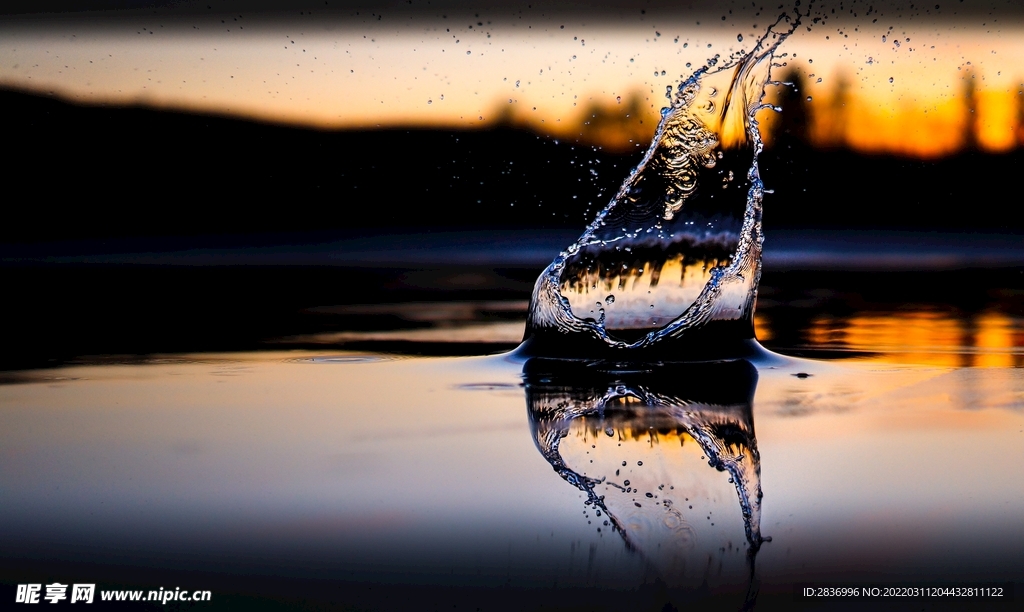 水