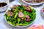  蒜苔炒腊肉