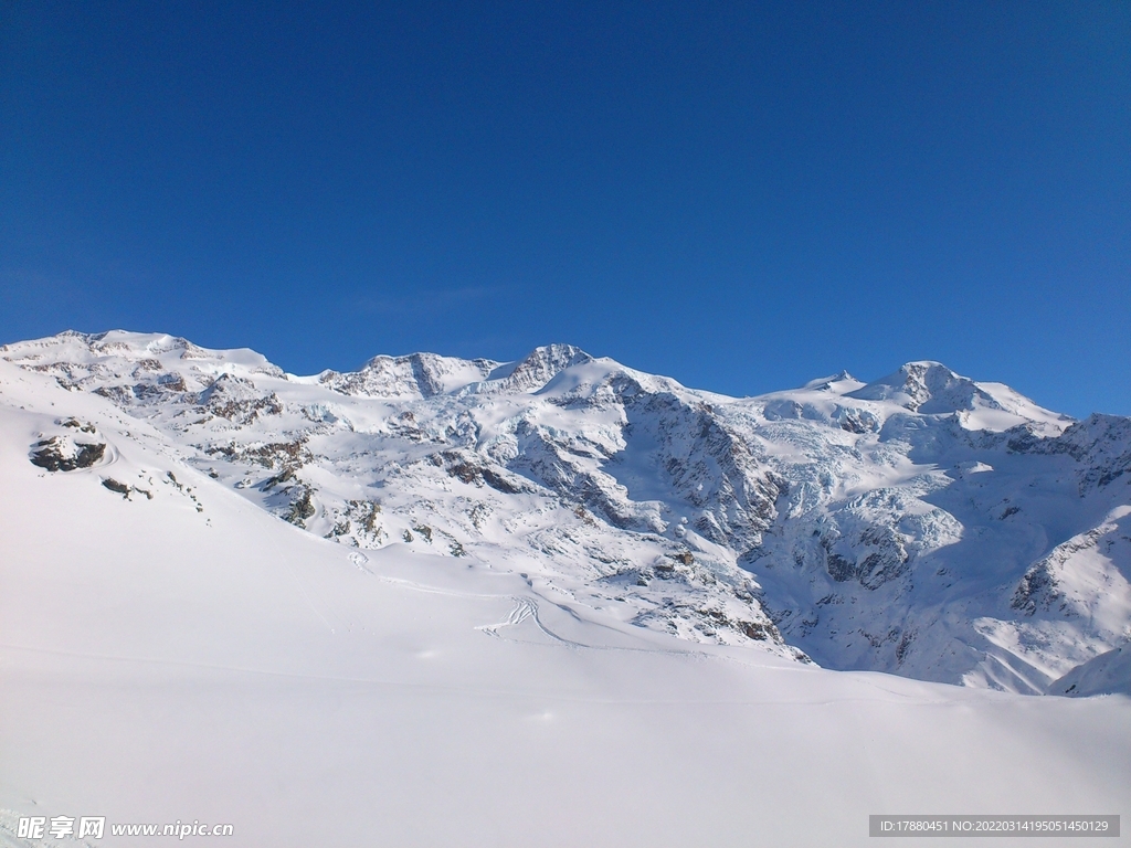 雪山