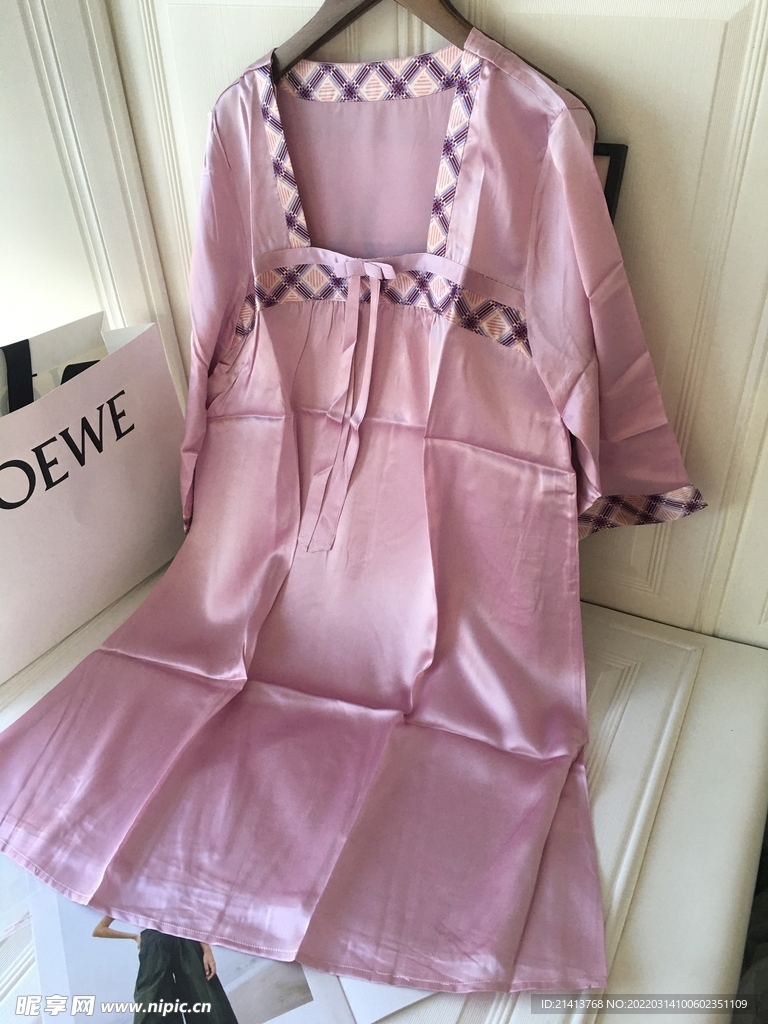 睡衣服装套装