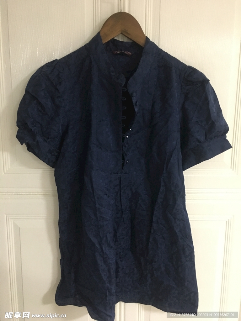女人夏日服装
